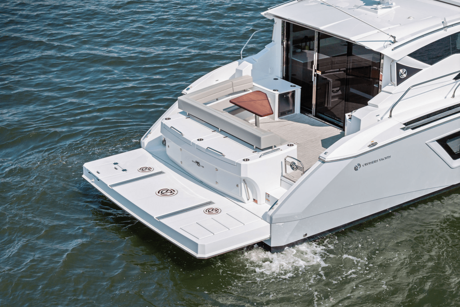2025 Cruisers Yachts 46 Cantius Image Thumbnail #9