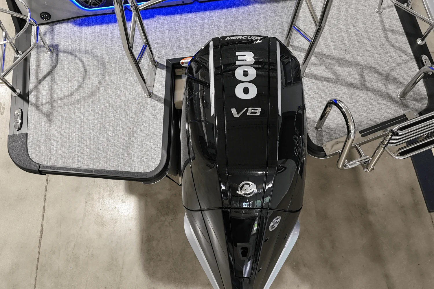 2025 Harris 230 Grand Mariner Image Thumbnail #11