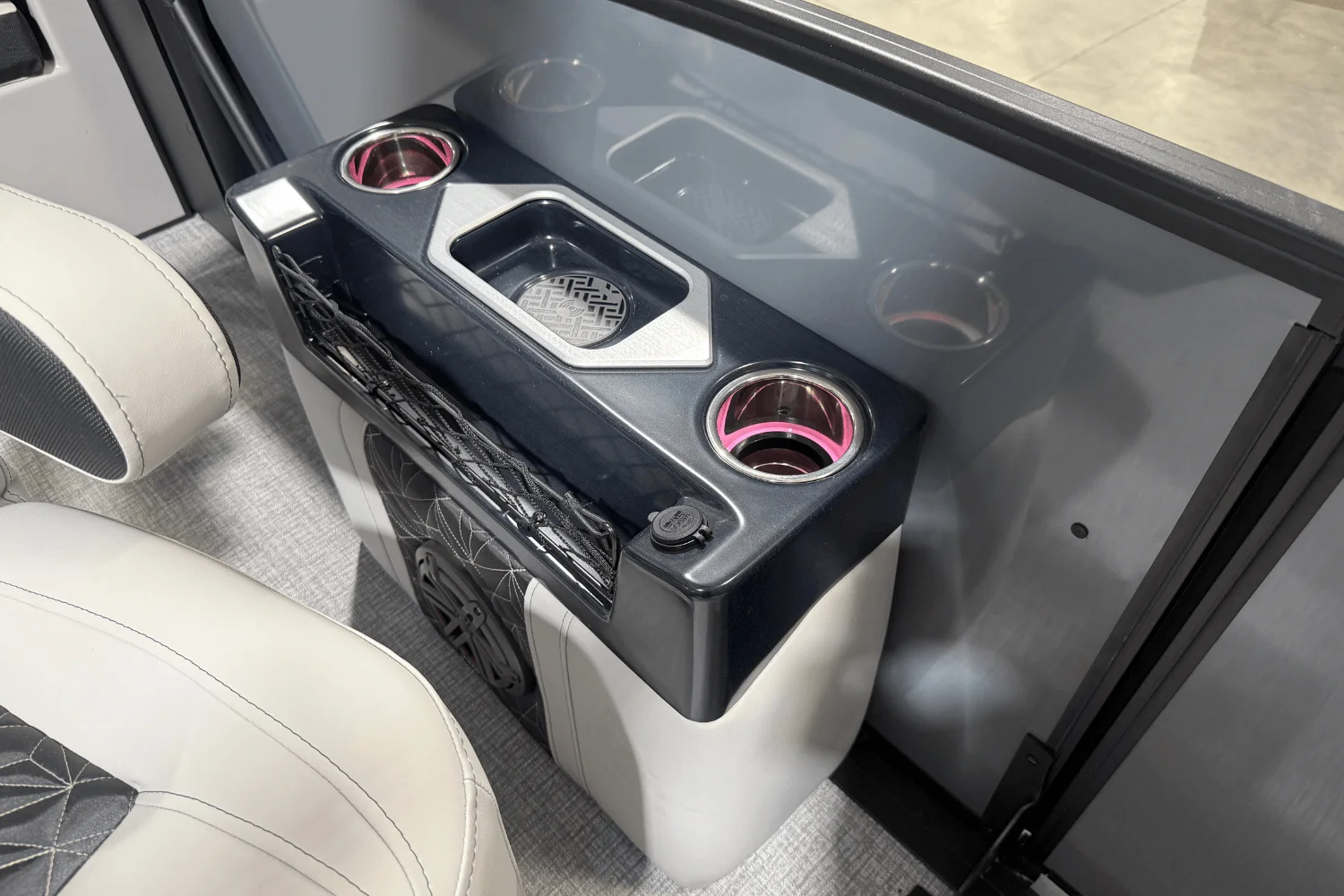 2025 Harris 230 Grand Mariner Image Thumbnail #20