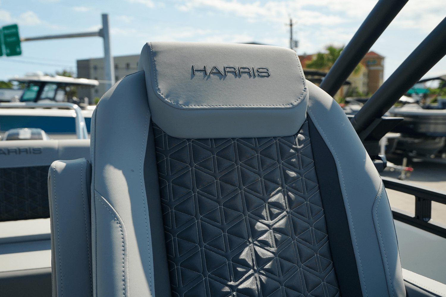2025 Harris 230 Solstice Image Thumbnail #25