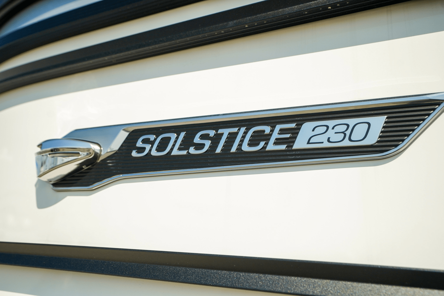 2025 Harris 230 Solstice Image Thumbnail #2