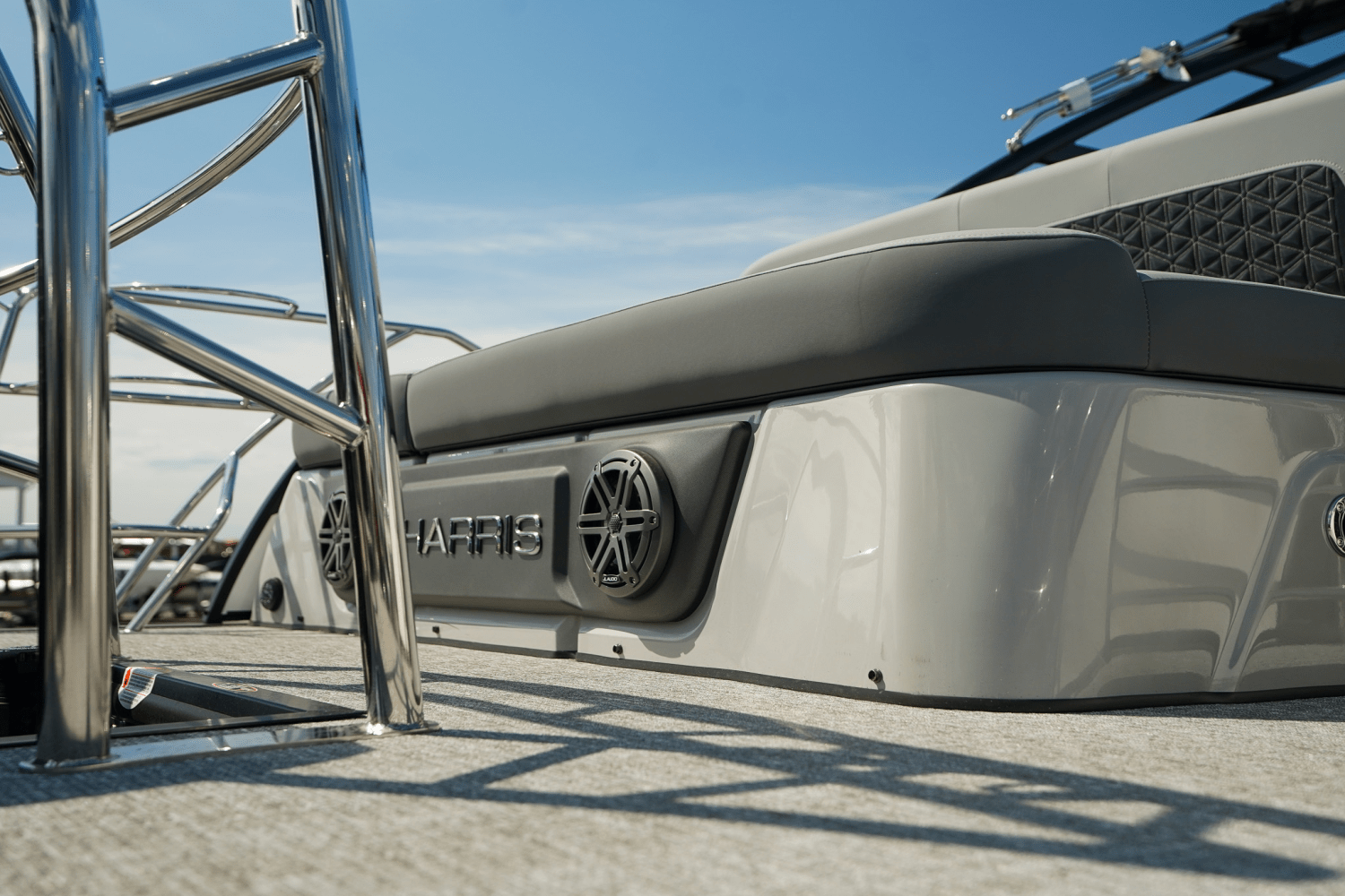 2025 Harris 230 Solstice Image Thumbnail #11