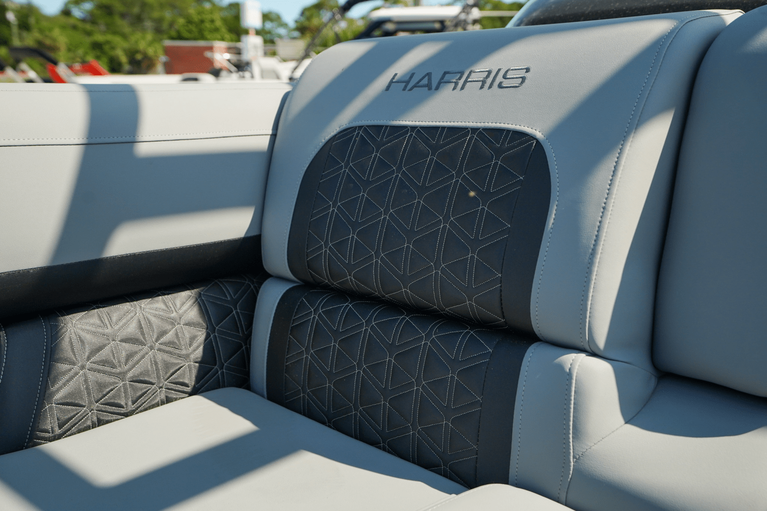 2025 Harris 230 Solstice Image Thumbnail #20