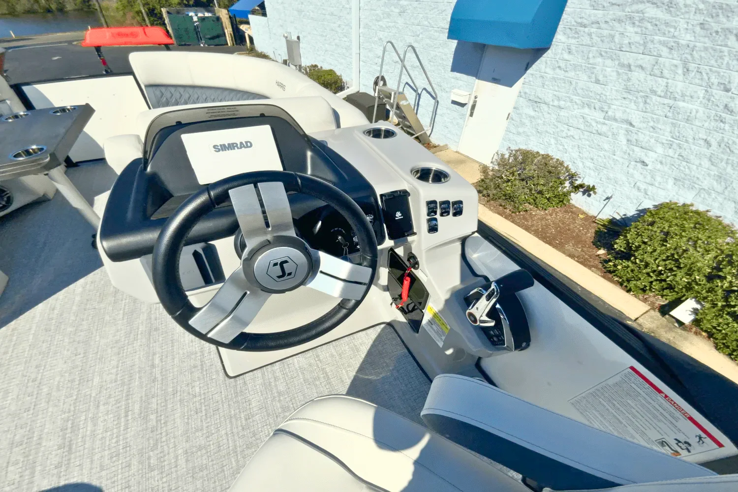 2025 Harris 210 Sunliner Image Thumbnail #7