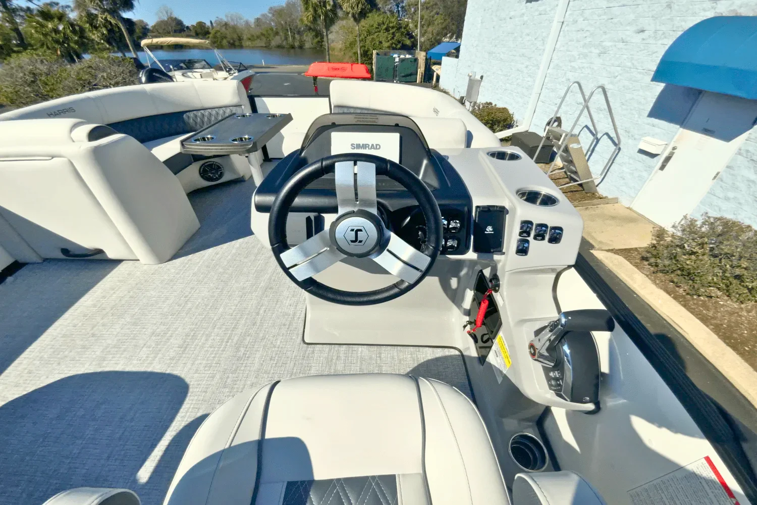 2025 Harris 210 Sunliner Image Thumbnail #6