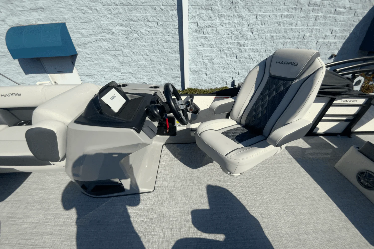 2025 Harris 210 Sunliner Image Thumbnail #5