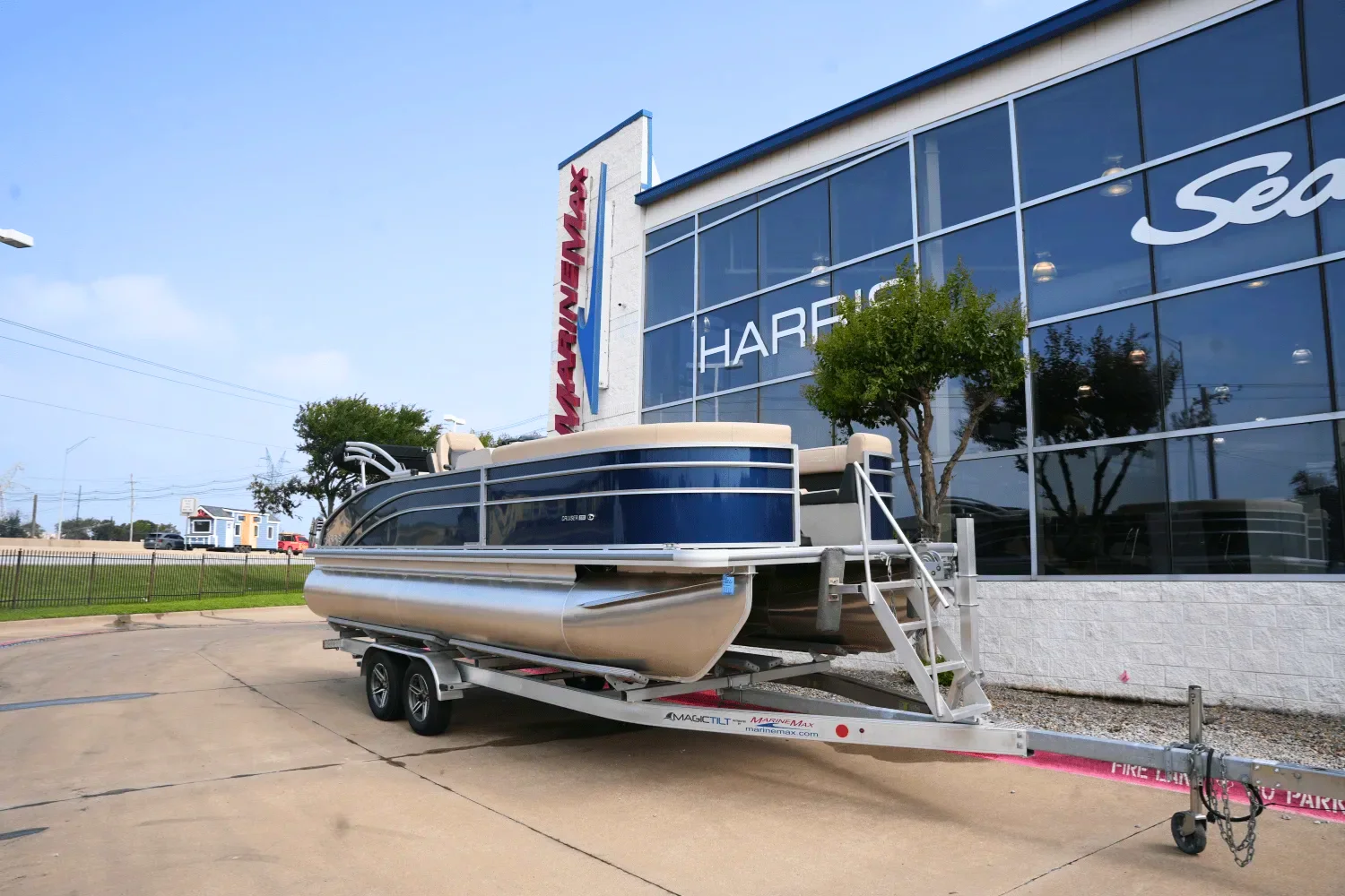 2025 Harris 230 Cruiser Image Thumbnail #3