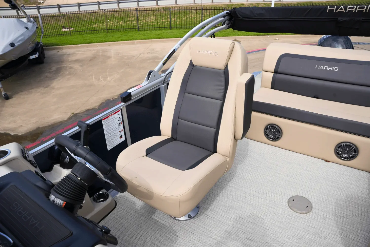 2025 Harris 230 Cruiser Image Thumbnail #11