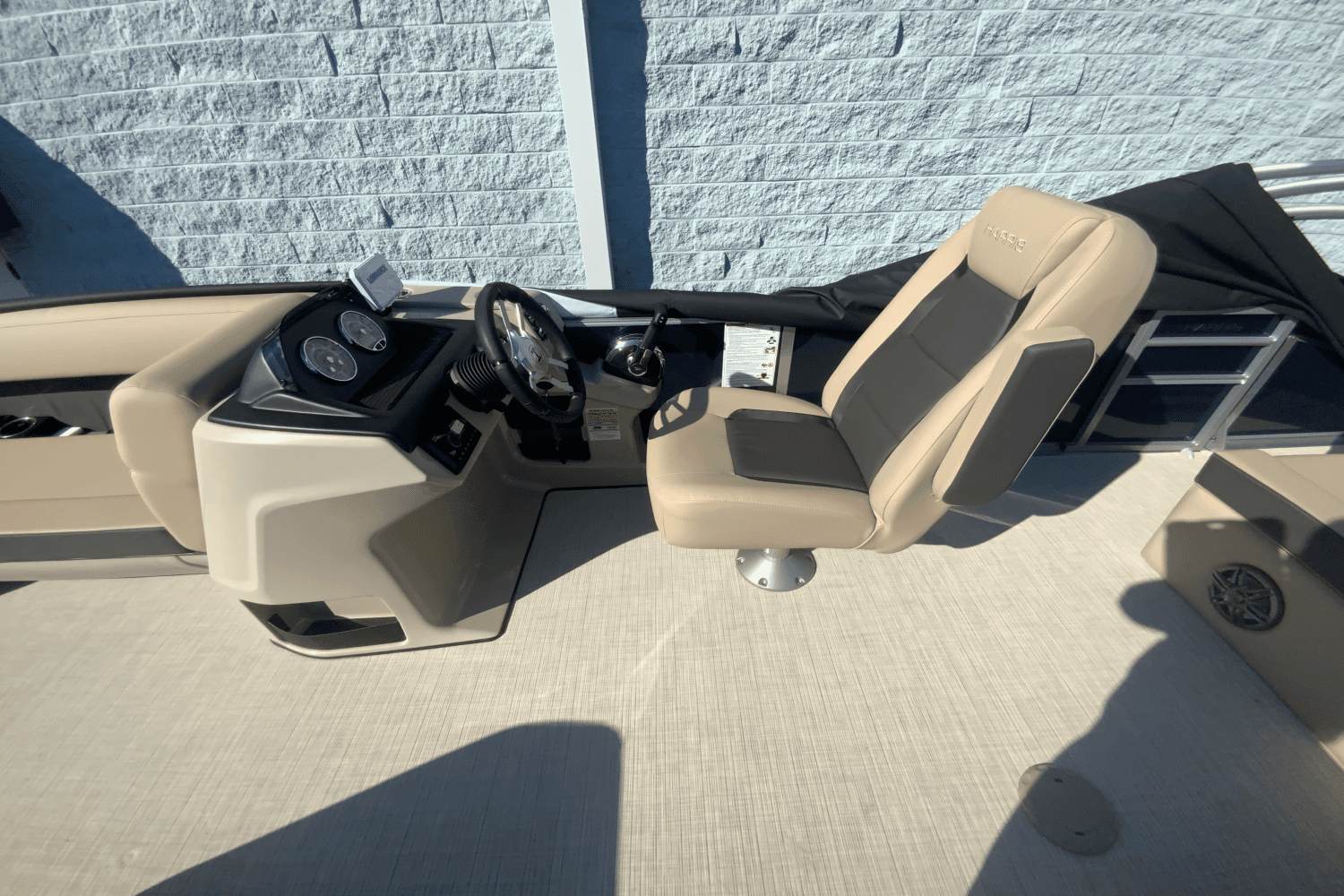 2025 Harris 230 Cruiser Image Thumbnail #29