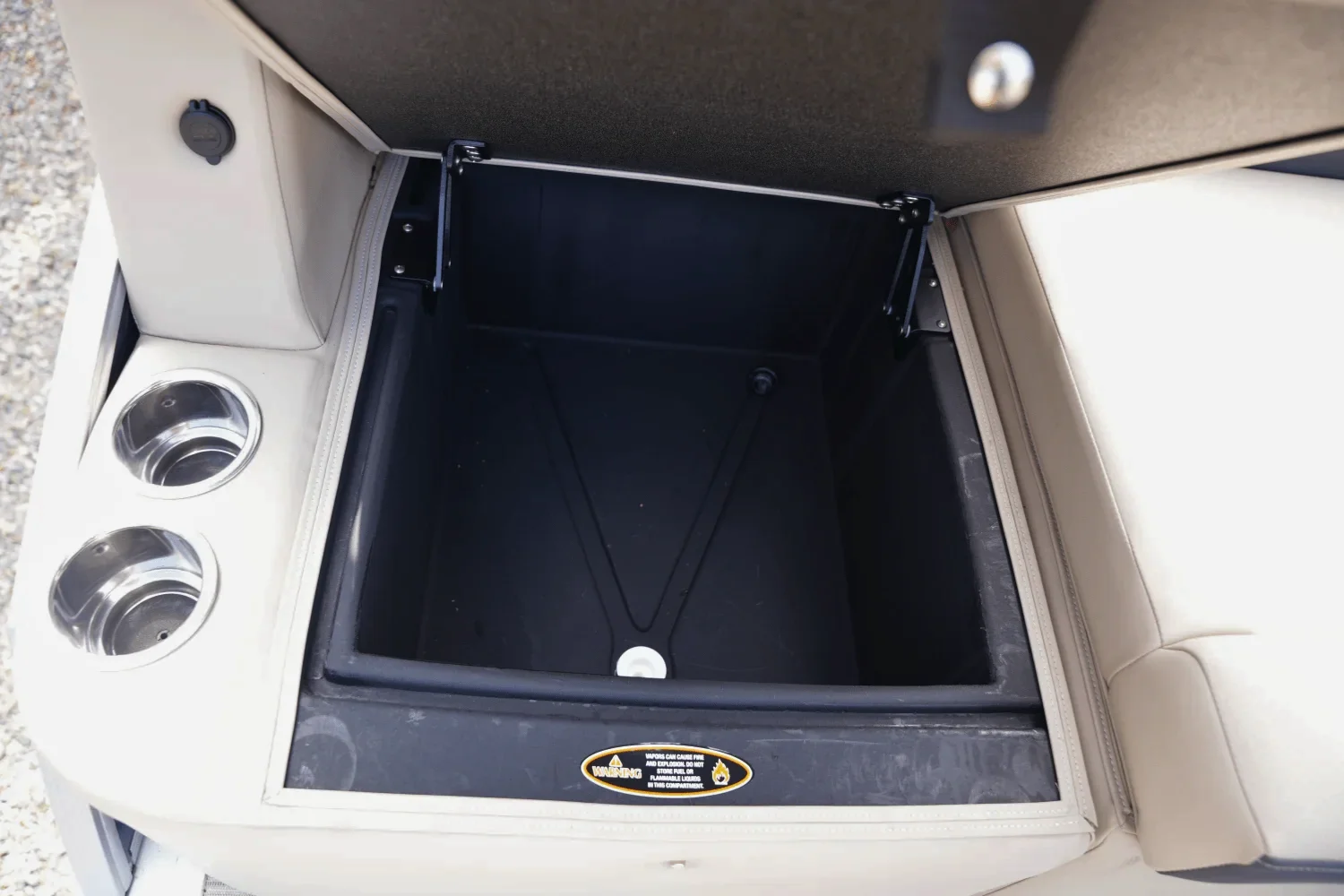 2025 Harris 230 Cruiser Image Thumbnail #17