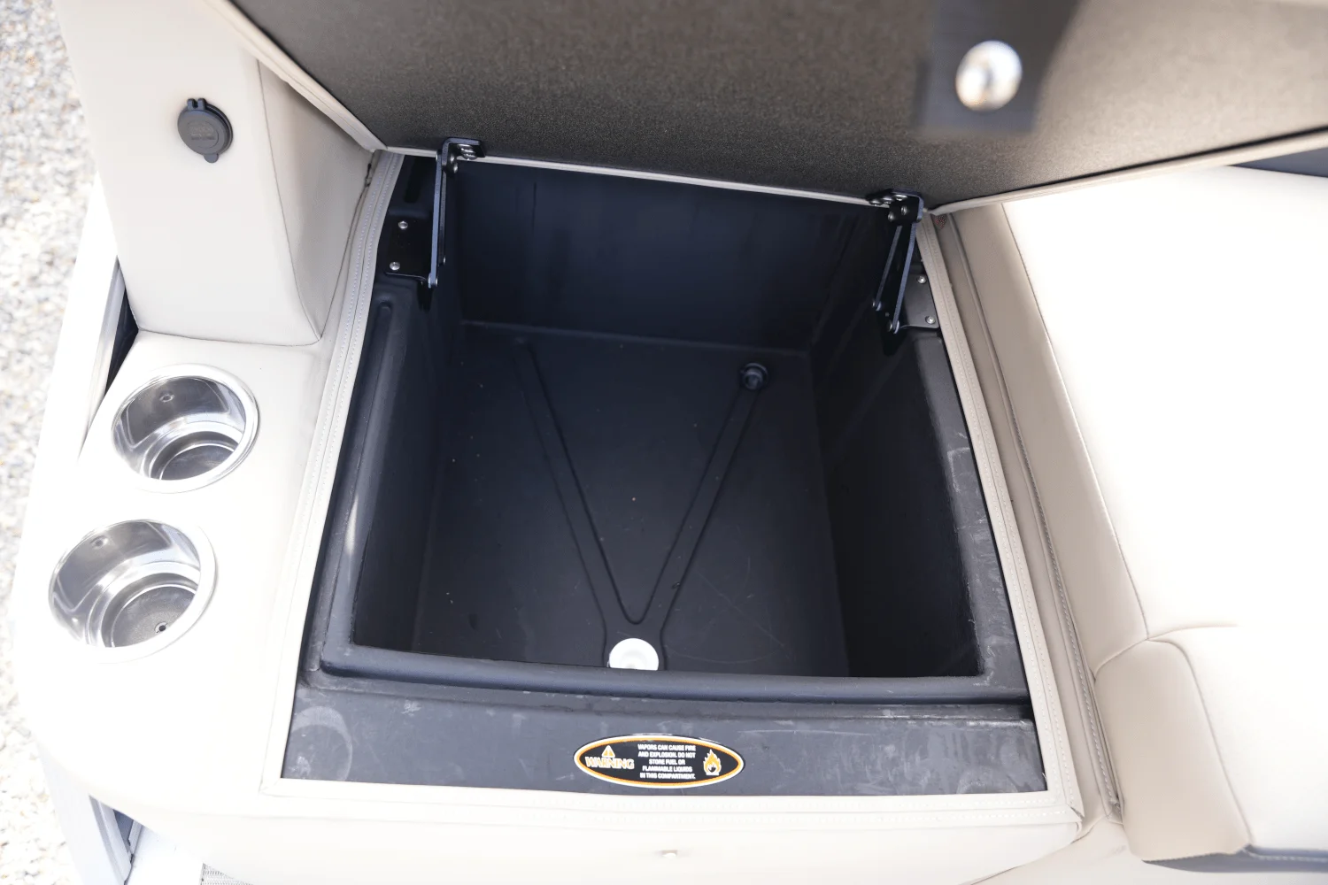 2025 Harris 230 Cruiser Image Thumbnail #17