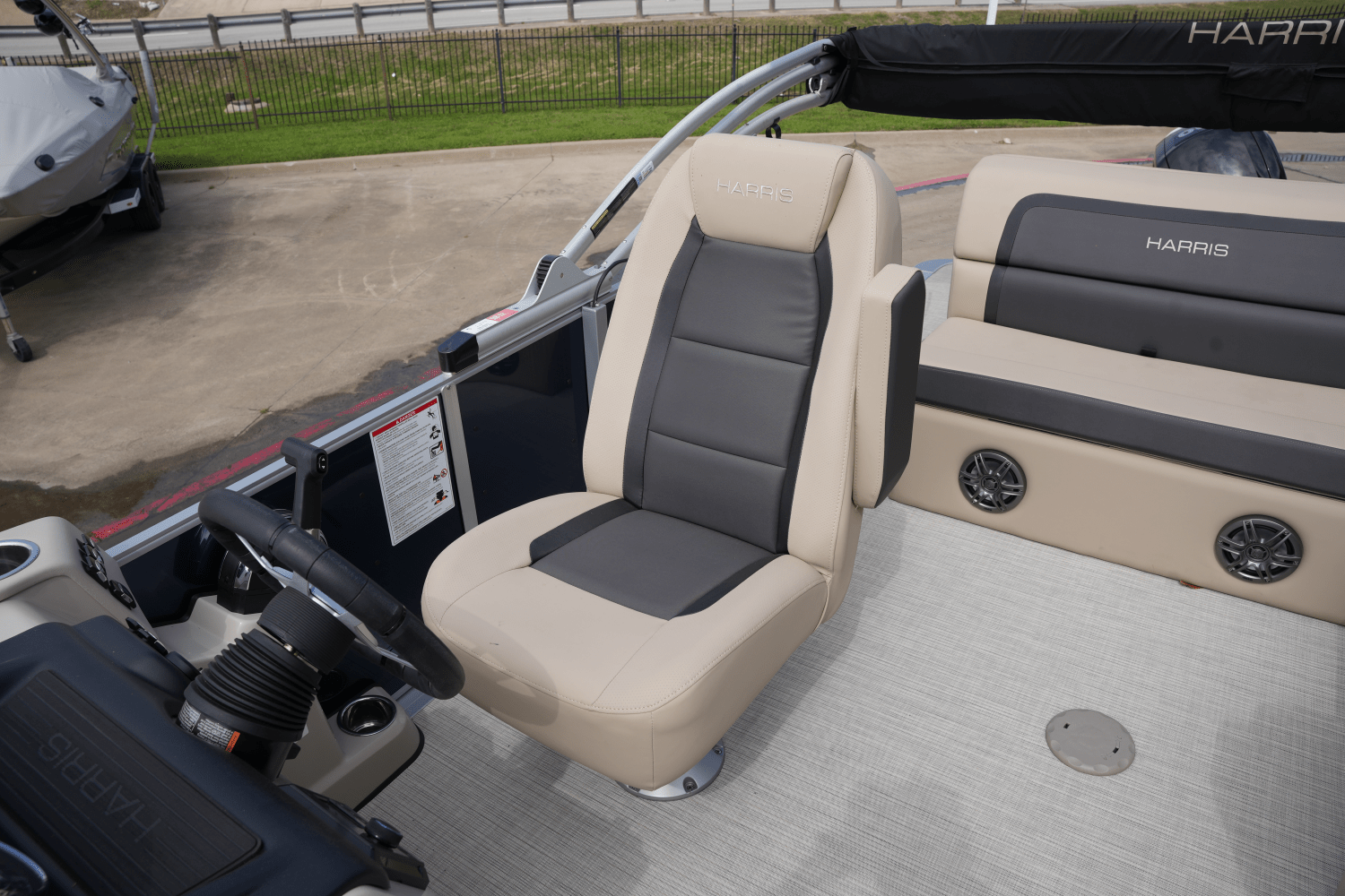 2025 Harris 230 Cruiser Image Thumbnail #11