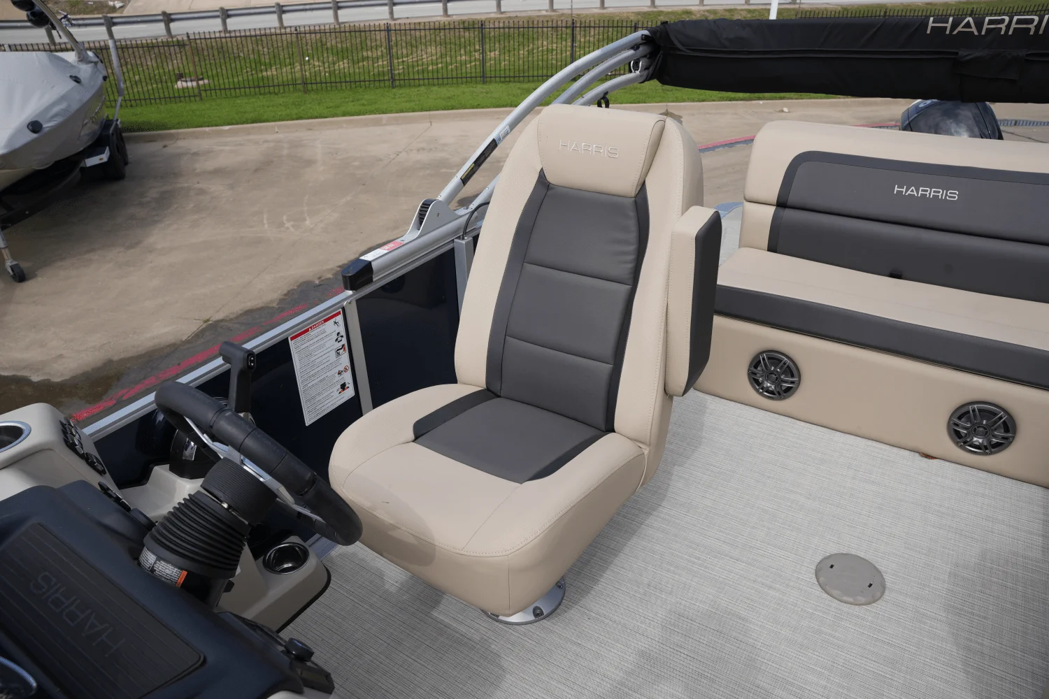 2025 Harris 230 Cruiser Image Thumbnail #11