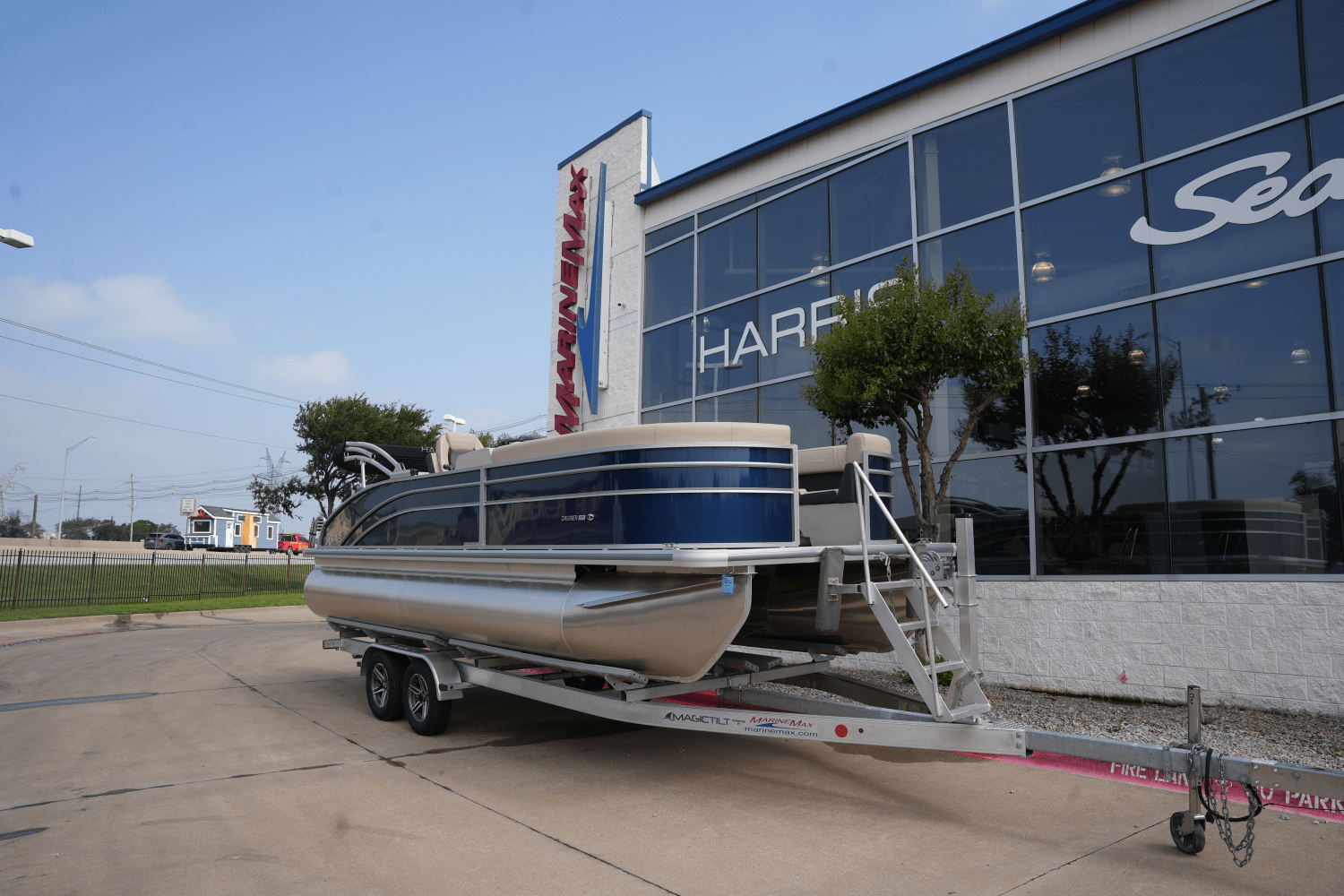 2025 Harris 230 Cruiser Image Thumbnail #3