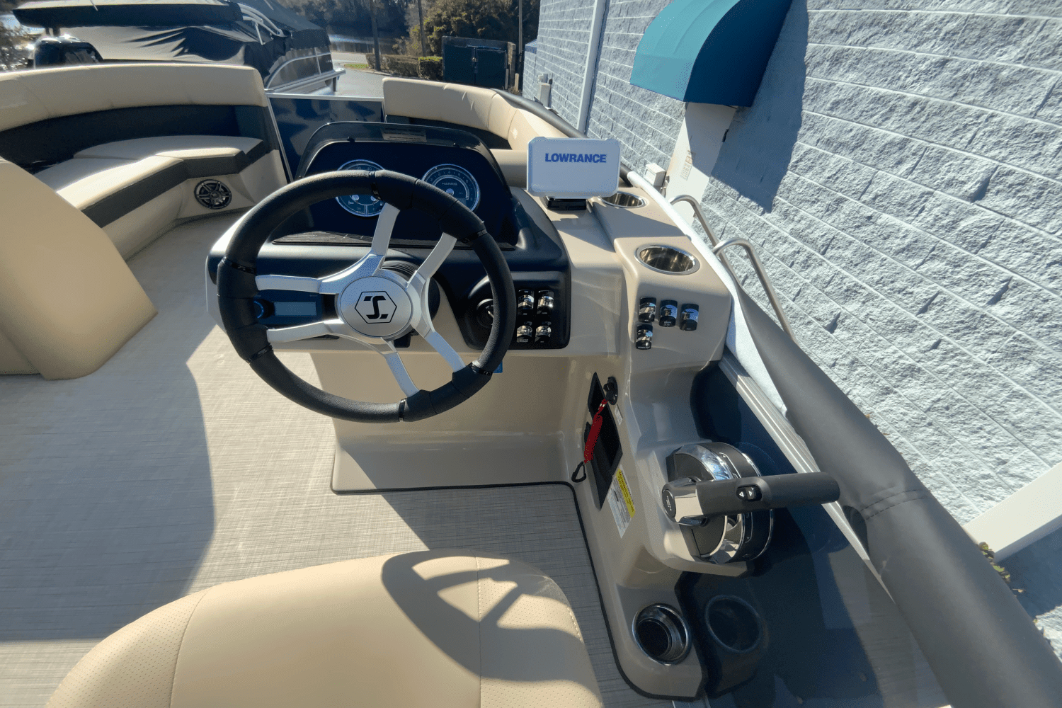 2025 Harris 230 Cruiser Image Thumbnail #28