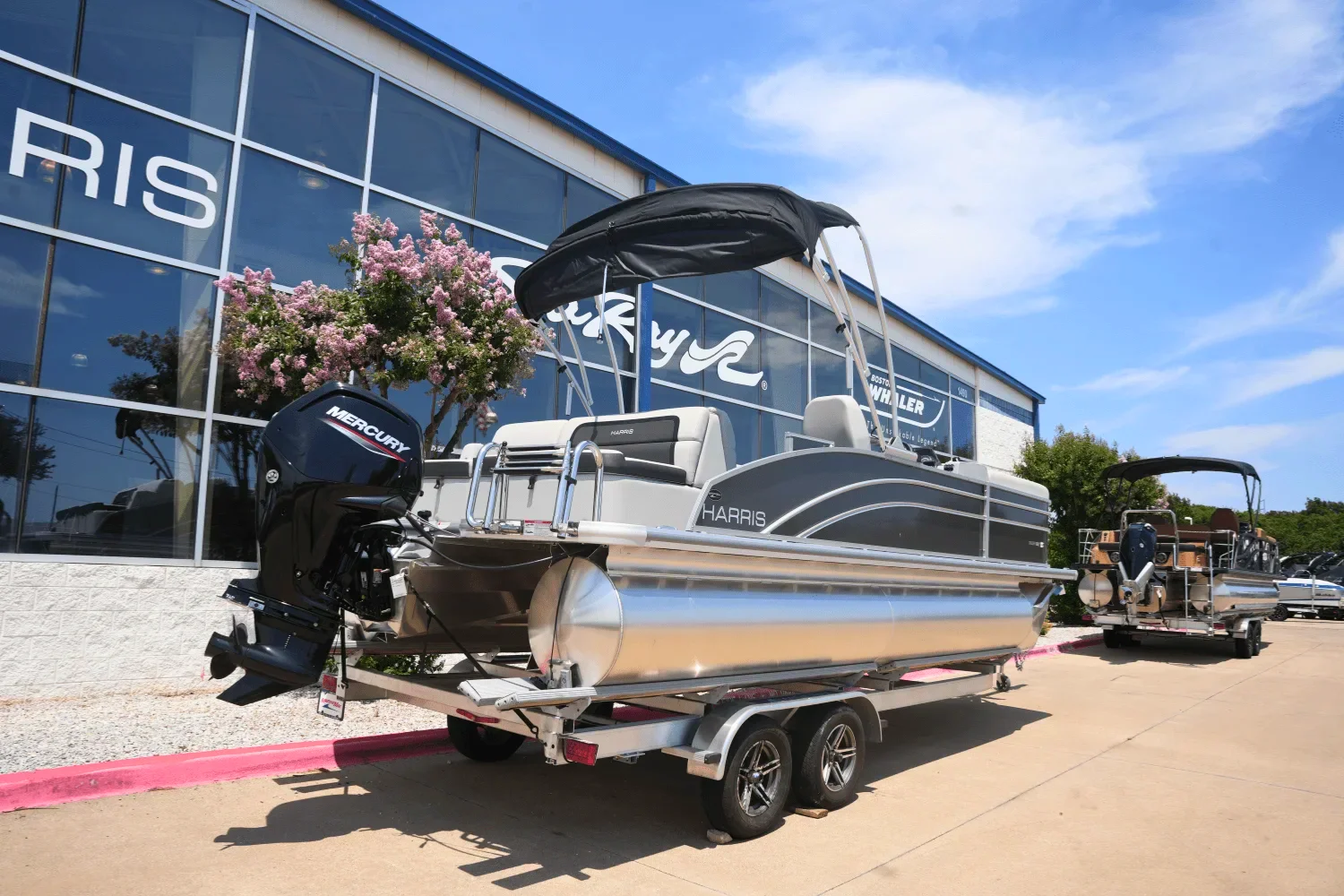 2025 Harris 230 Cruiser Image Thumbnail #2