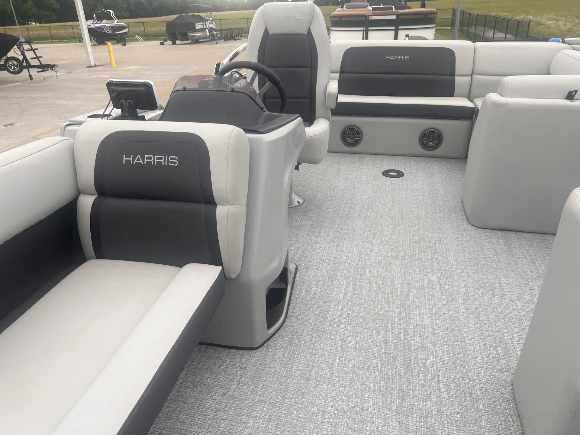2025 Harris 210 Cruiser Image Thumbnail #6