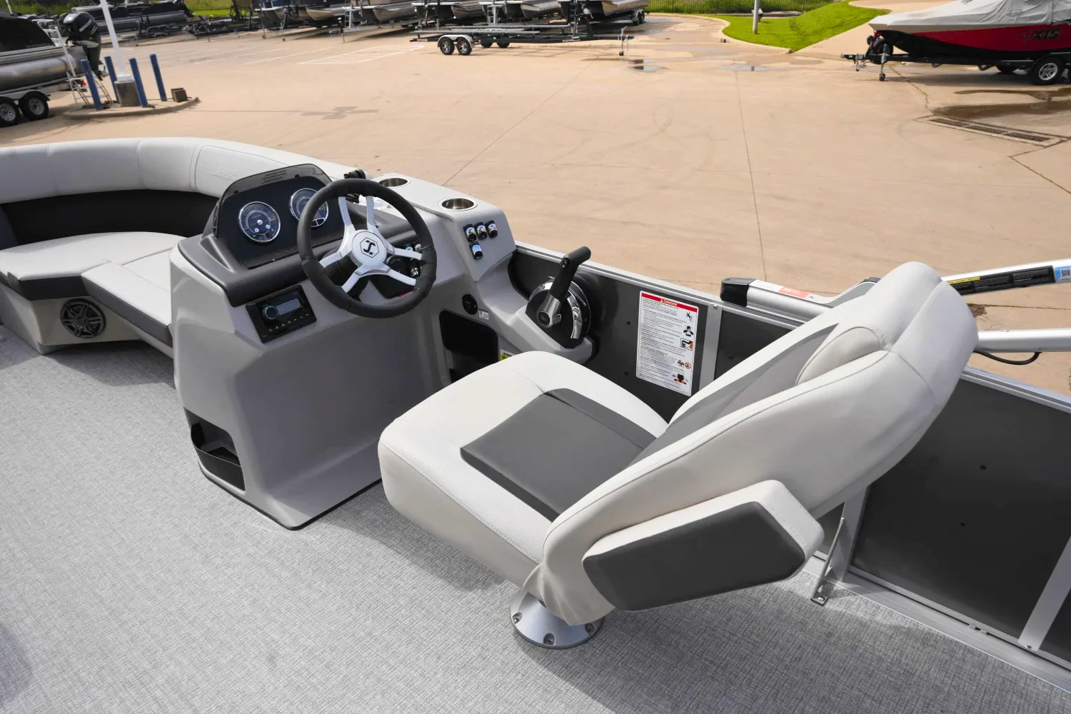 2025 Harris 210 Cruiser Image Thumbnail #6