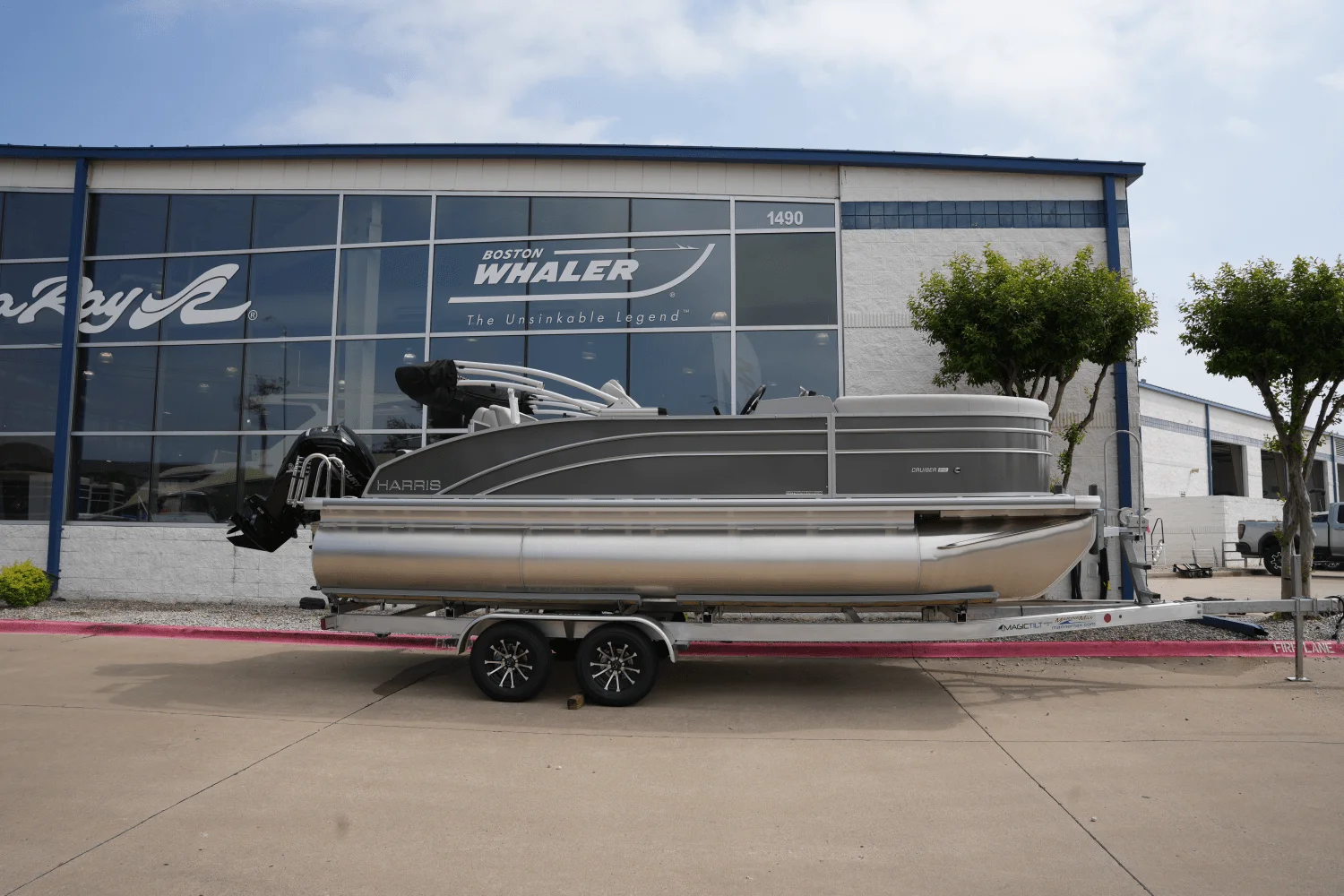 2025 Harris 210 Cruiser Image Thumbnail #1