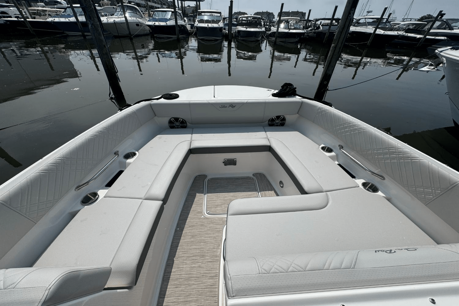 2025 Sea Ray SDX 270 Outboard Image Thumbnail #46