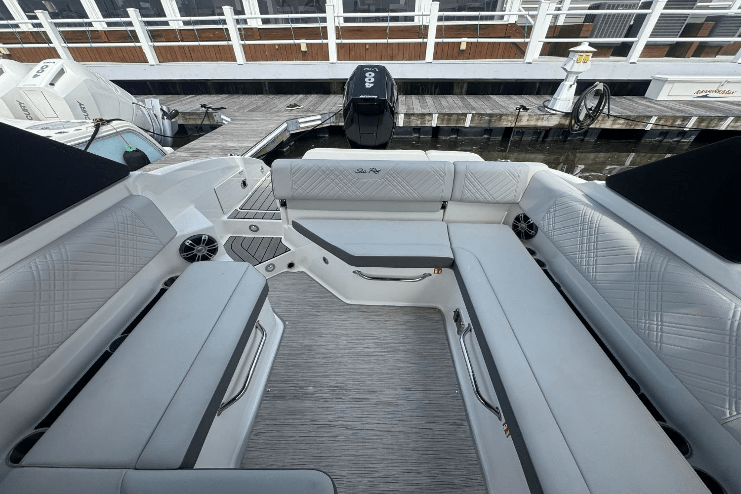 2025 Sea Ray SDX 270 Outboard Image Thumbnail #22
