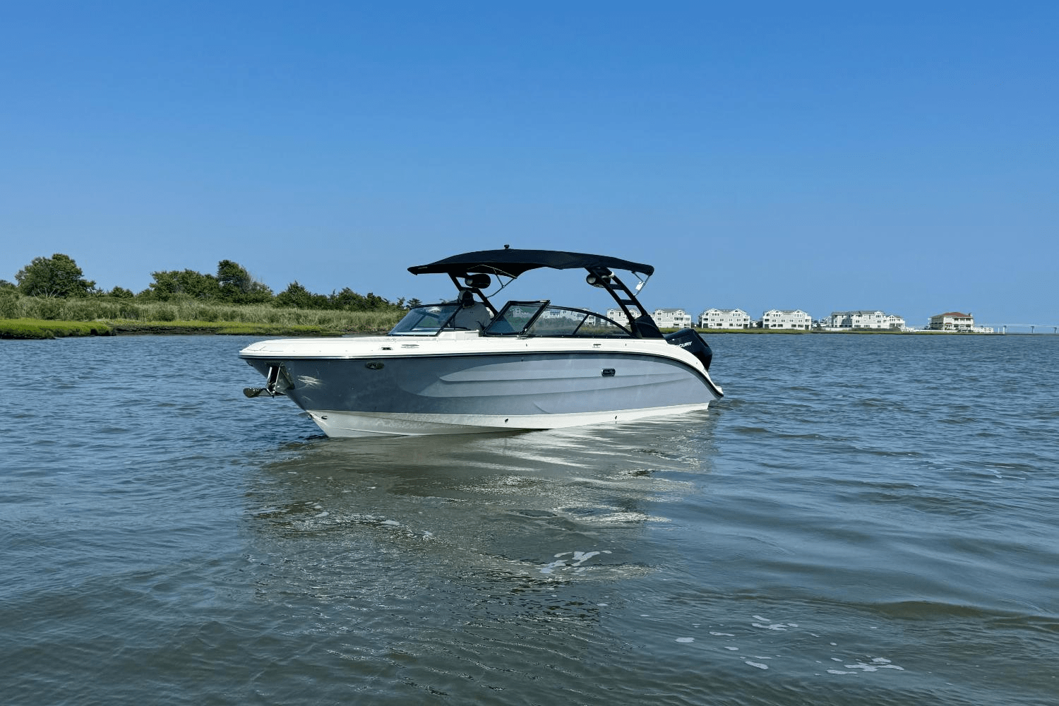 2025 Sea Ray SDX 270 Outboard Image Thumbnail #55