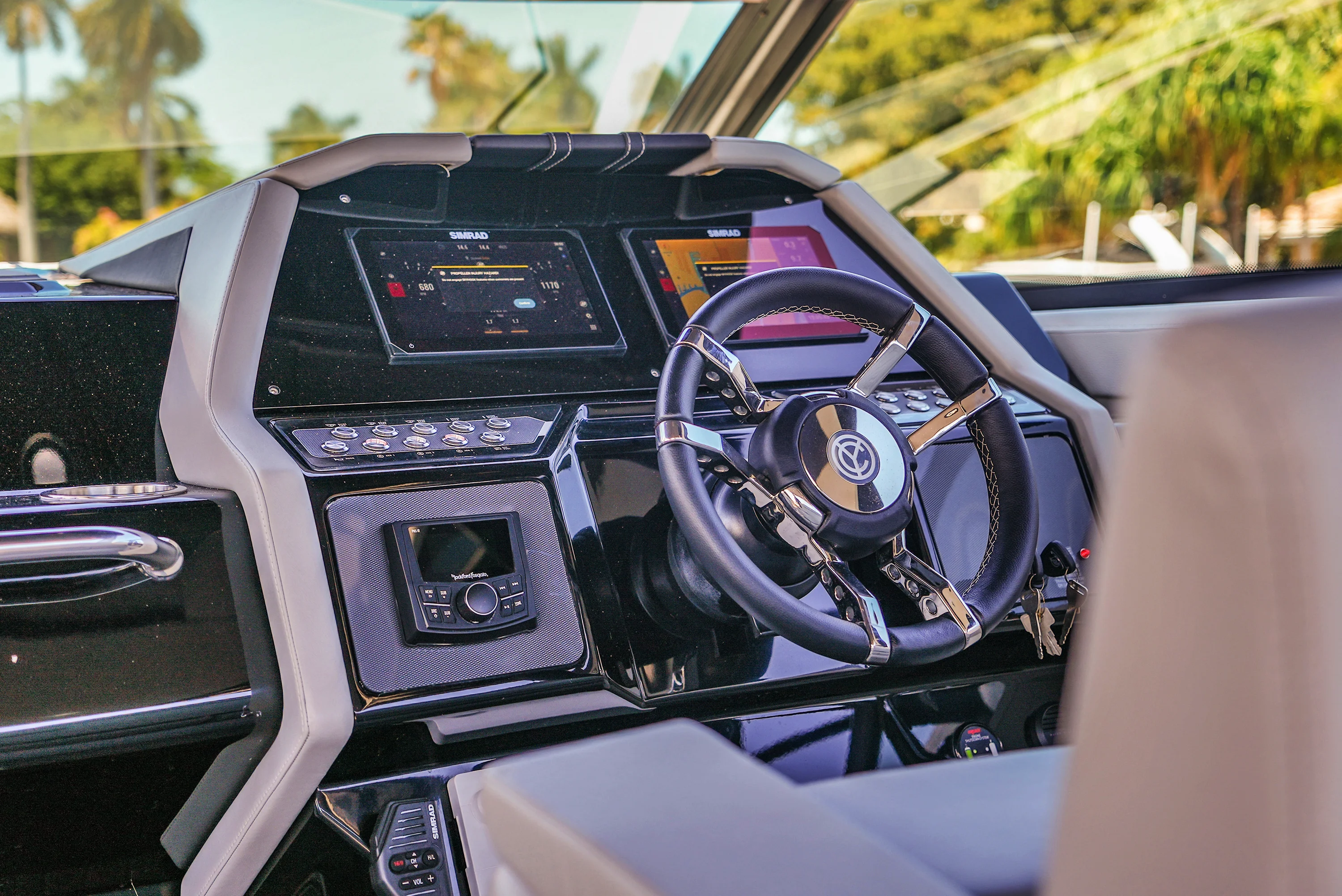 2025 Cruisers Yachts 34 GLS Outboard Image Thumbnail #24