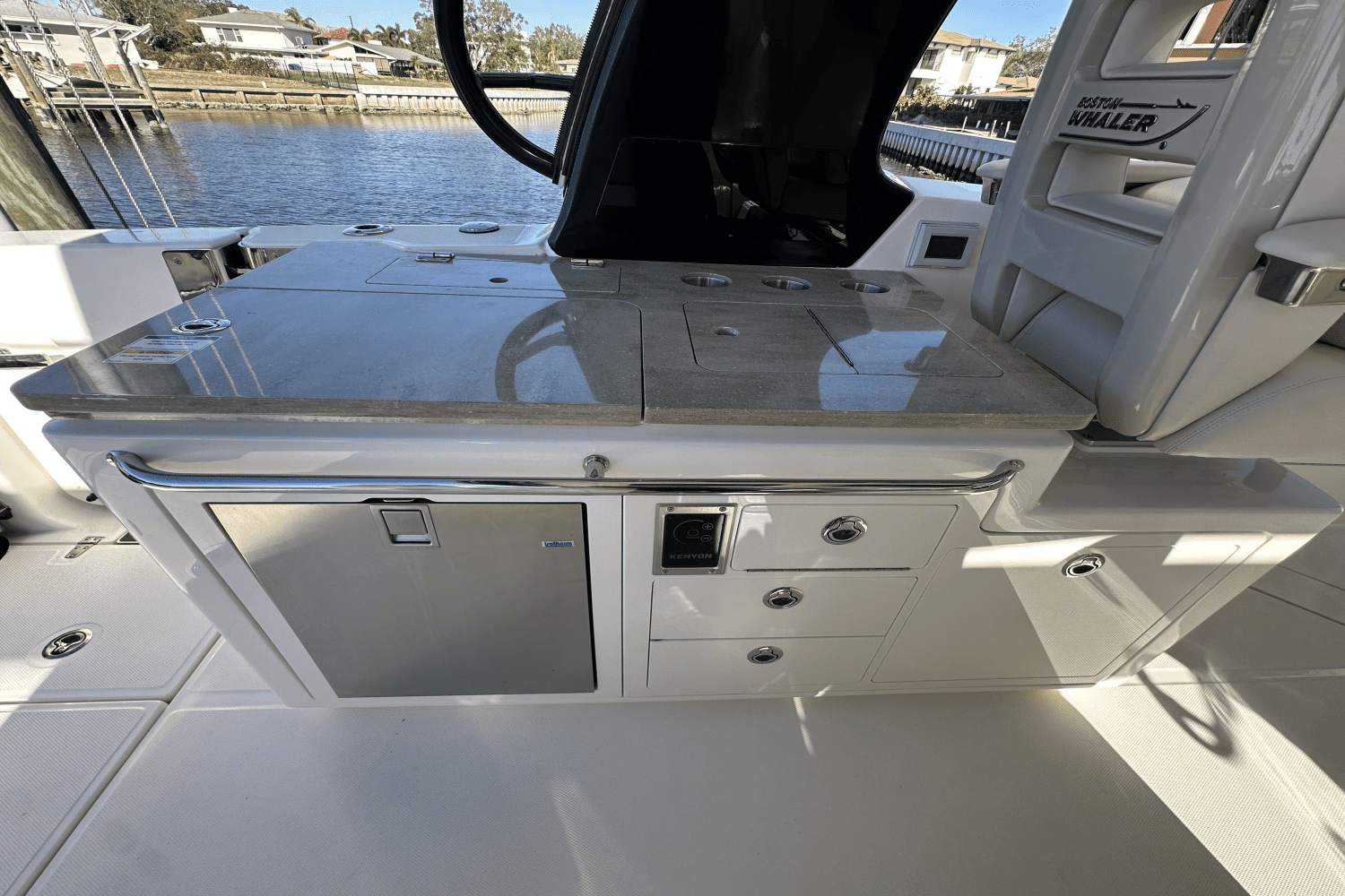 2023 Boston Whaler 380 Realm Image Thumbnail #10