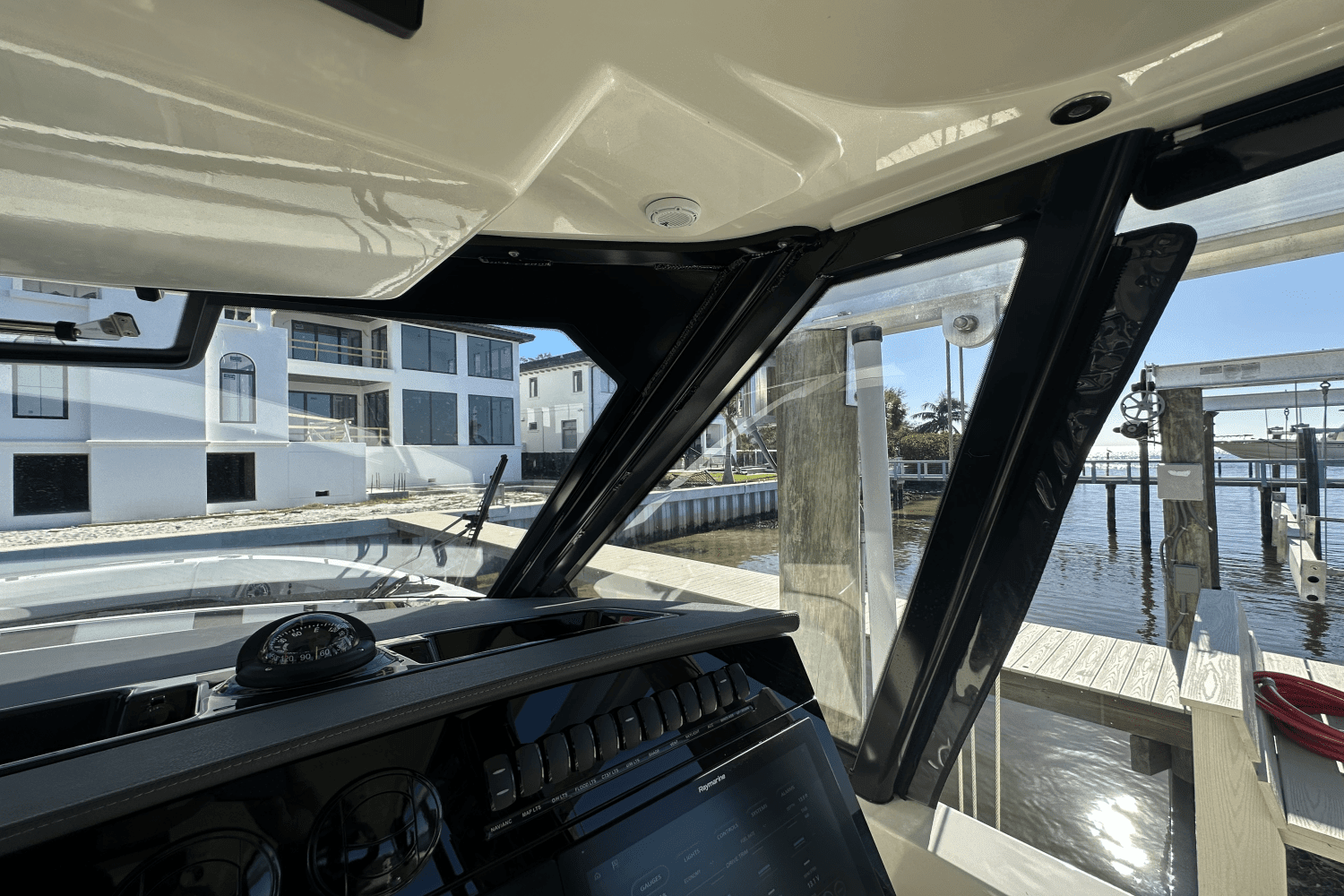 2023 Boston Whaler 380 Realm Image Thumbnail #18