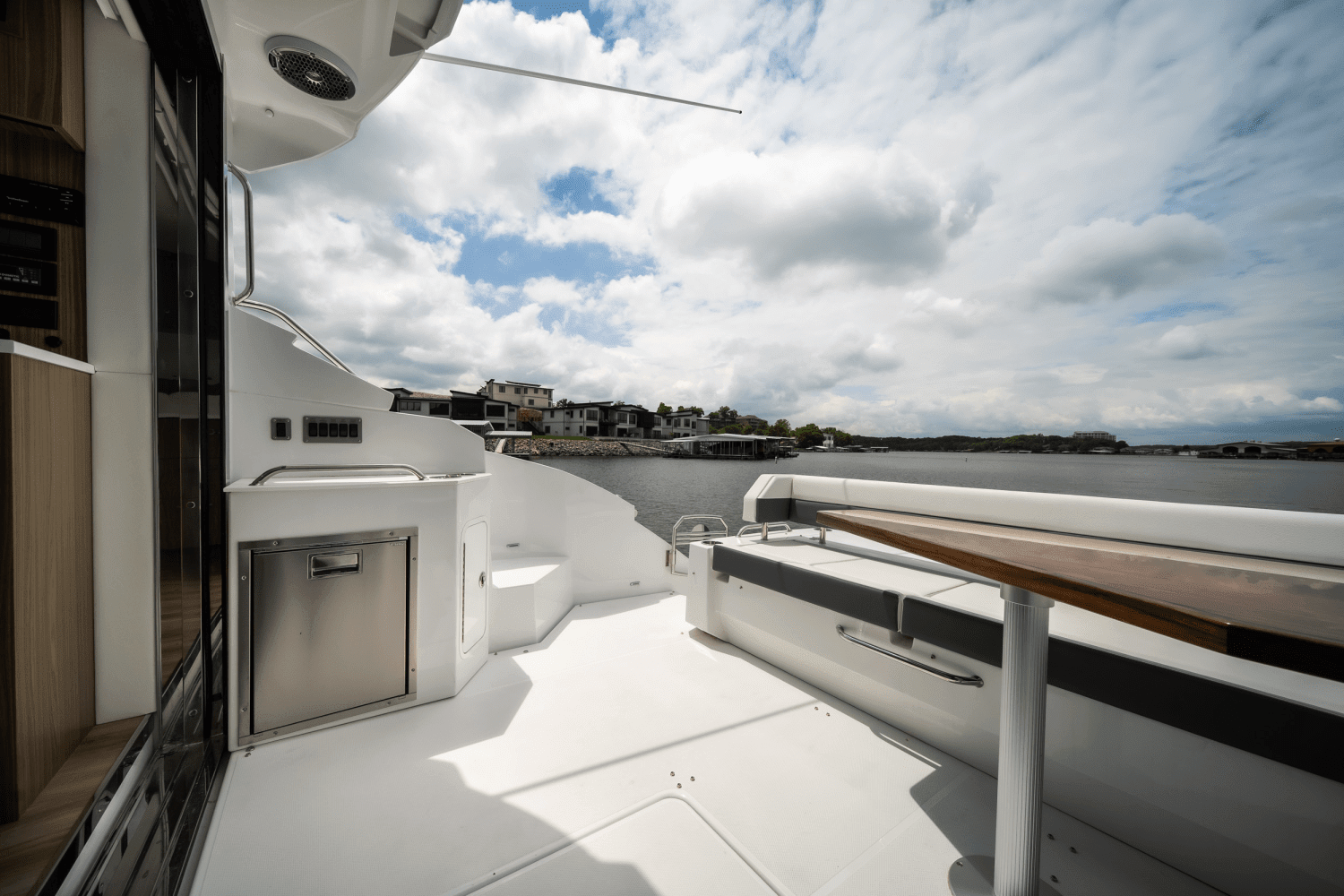 2025 Cruisers Yachts 46 Cantius Image Thumbnail #30