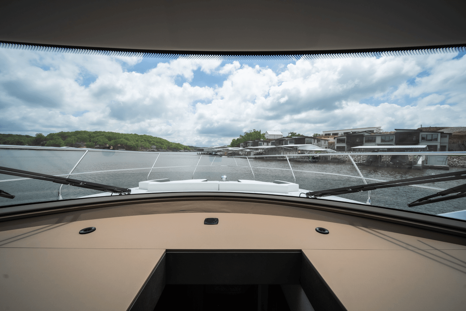 2025 Cruisers Yachts 46 Cantius Image Thumbnail #41