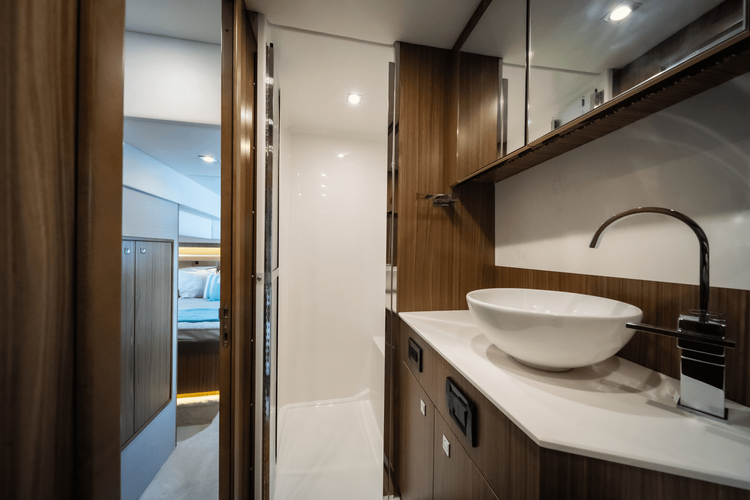 2025 Cruisers Yachts 46 Cantius Image Thumbnail #49