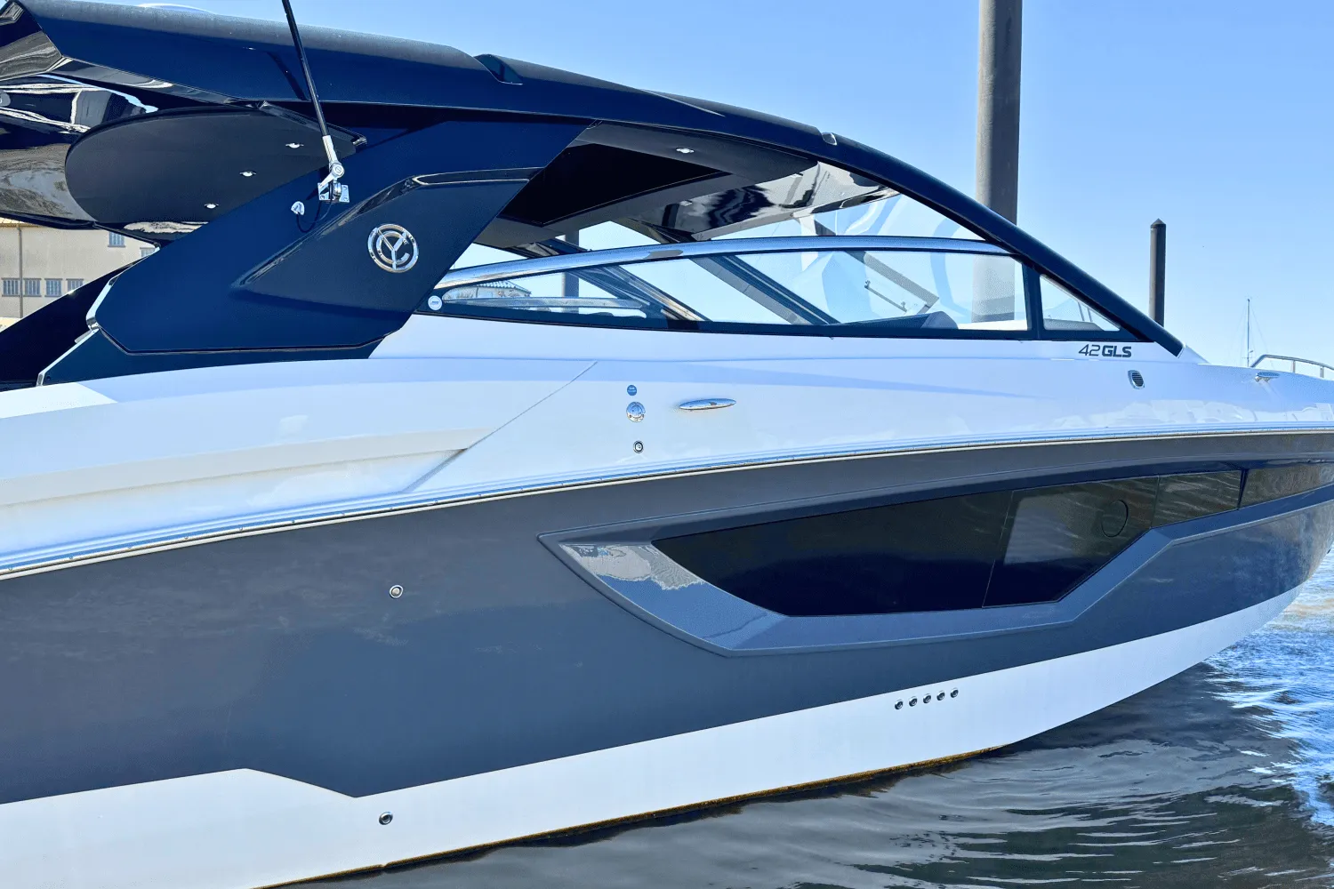 2025 Cruisers Yachts 42 GLS Outboard Image Thumbnail #0