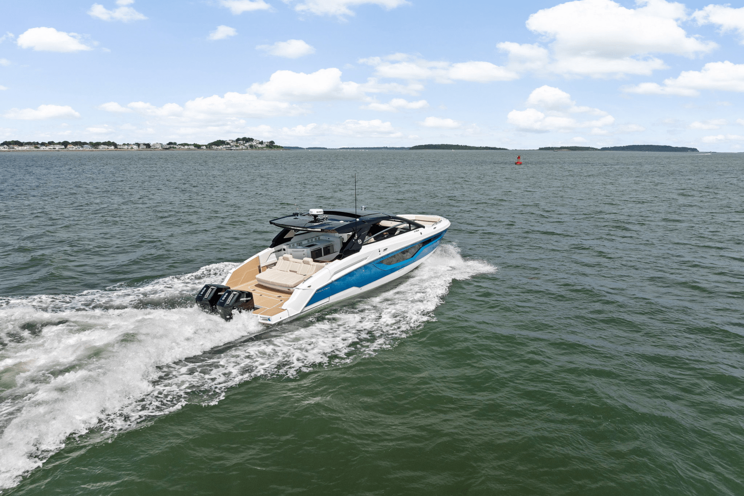 2025 Cruisers Yachts 42 GLS Outboard Image Thumbnail #47
