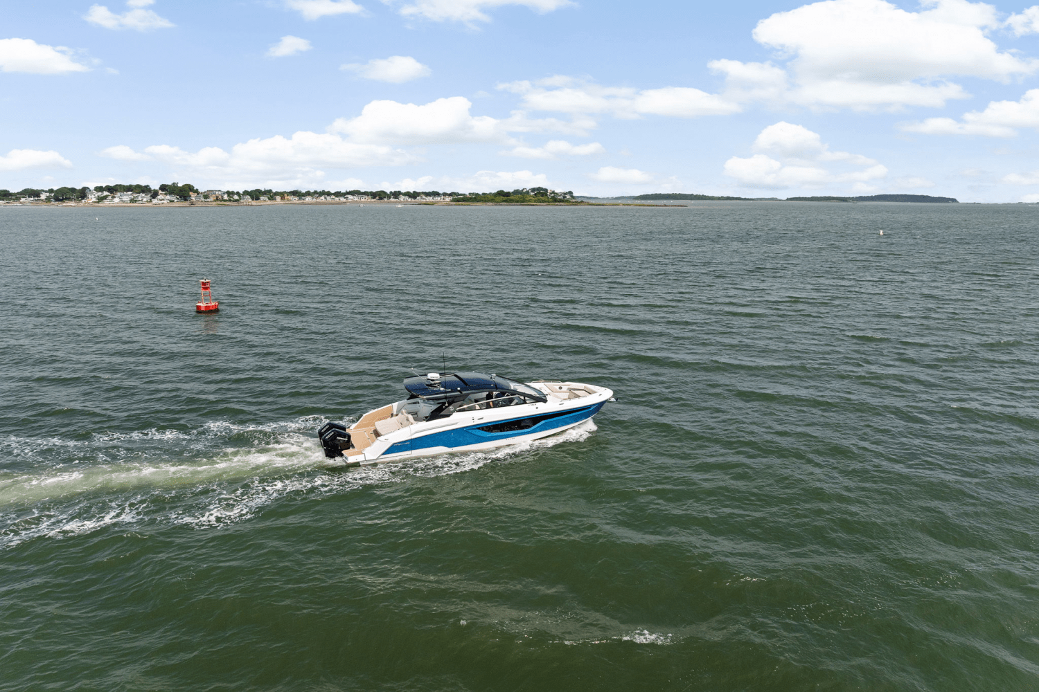 2025 Cruisers Yachts 42 GLS Outboard Image Thumbnail #39