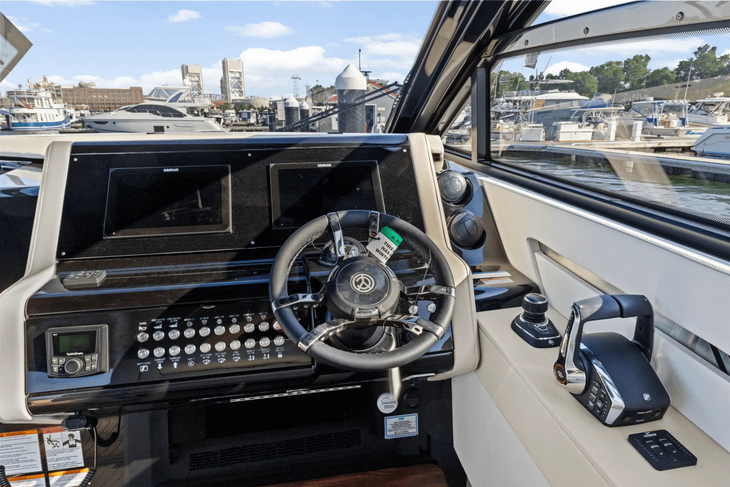 2025 Cruisers Yachts 42 GLS Outboard Image Thumbnail #20