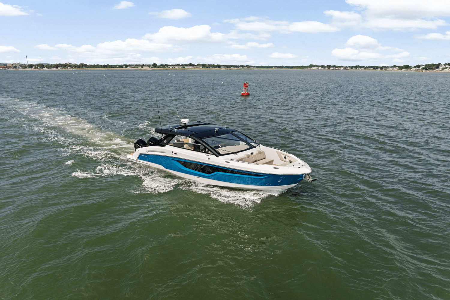 2025 Cruisers Yachts 42 GLS Outboard Image Thumbnail #40