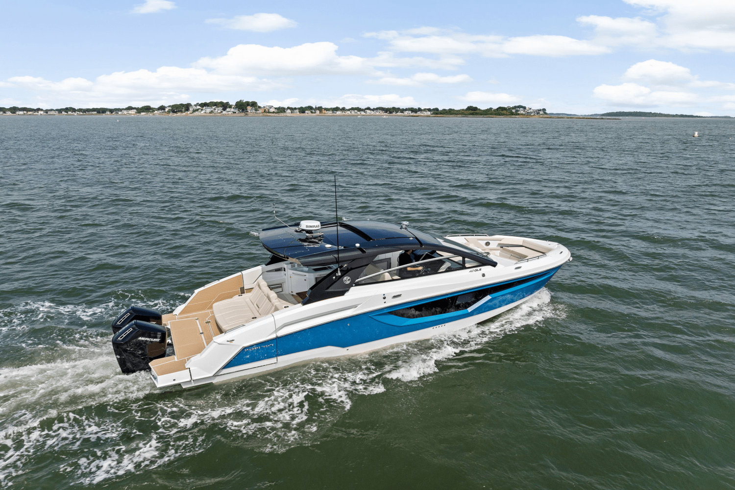 2025 Cruisers Yachts 42 GLS Outboard Image Thumbnail #41