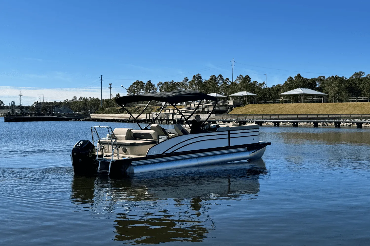 2025 Harris 230 Cruiser Image Thumbnail #6