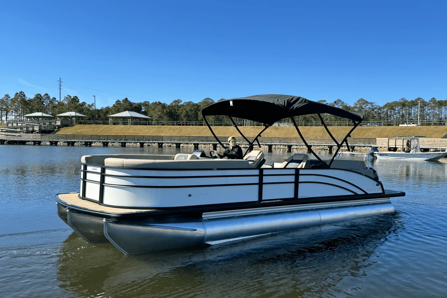 2025 Harris 230 Cruiser Image Thumbnail #14