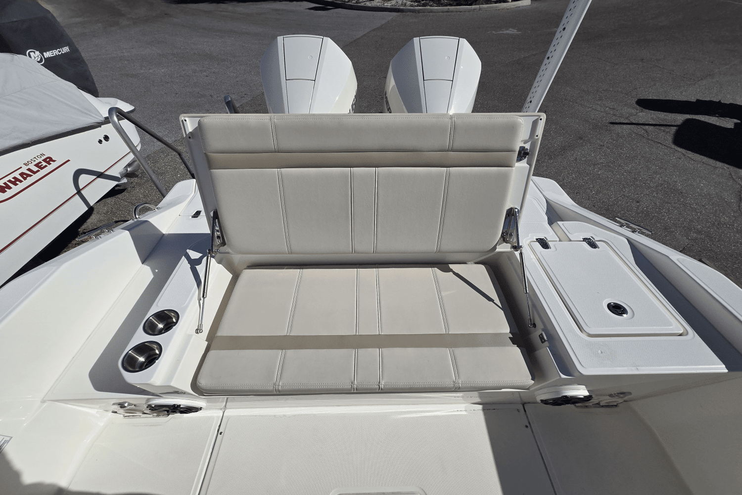 2024 Boston Whaler 280 Dauntless Image Thumbnail #6