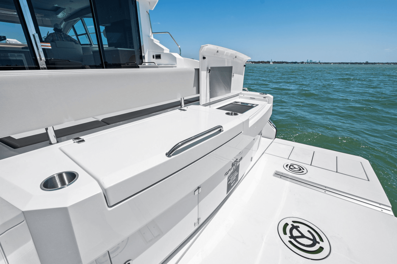 2025 Cruisers Yachts 46 Cantius Image Thumbnail #21