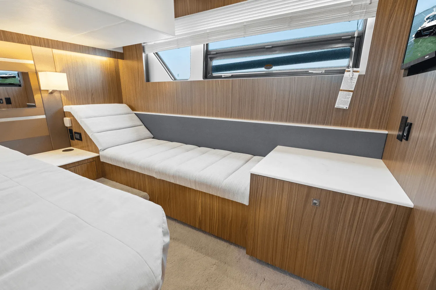 2025 Cruisers Yachts 46 Cantius Image Thumbnail #72