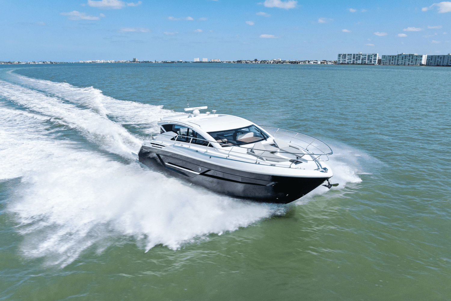 2025 Cruisers Yachts 46 Cantius Image Thumbnail #7