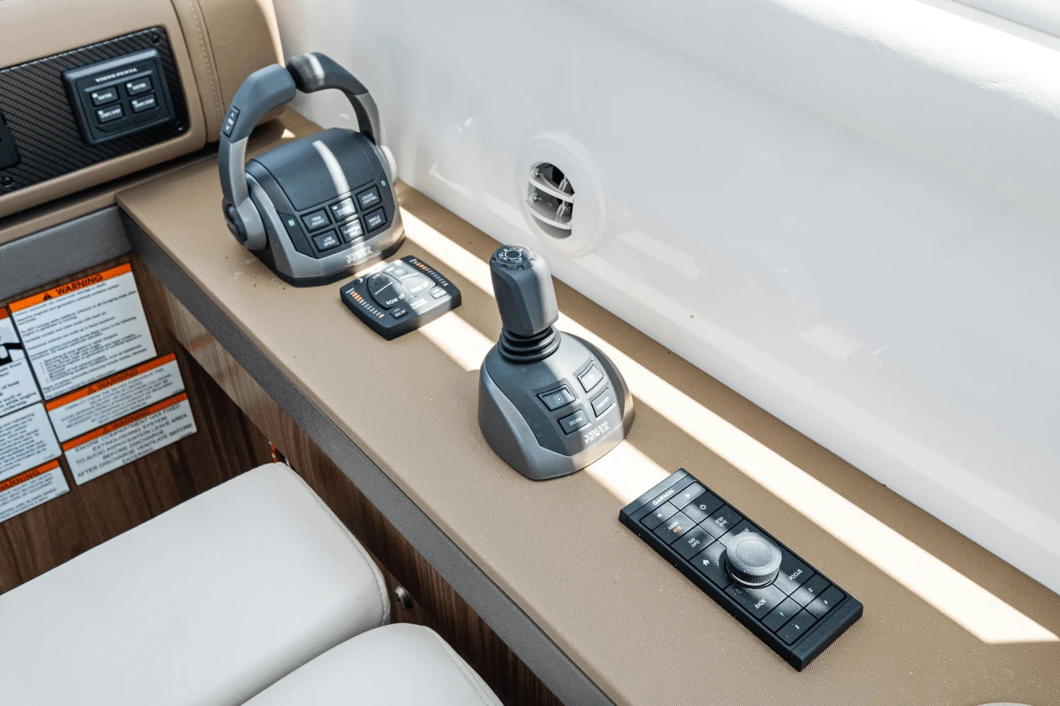 2025 Cruisers Yachts 46 Cantius Image Thumbnail #64