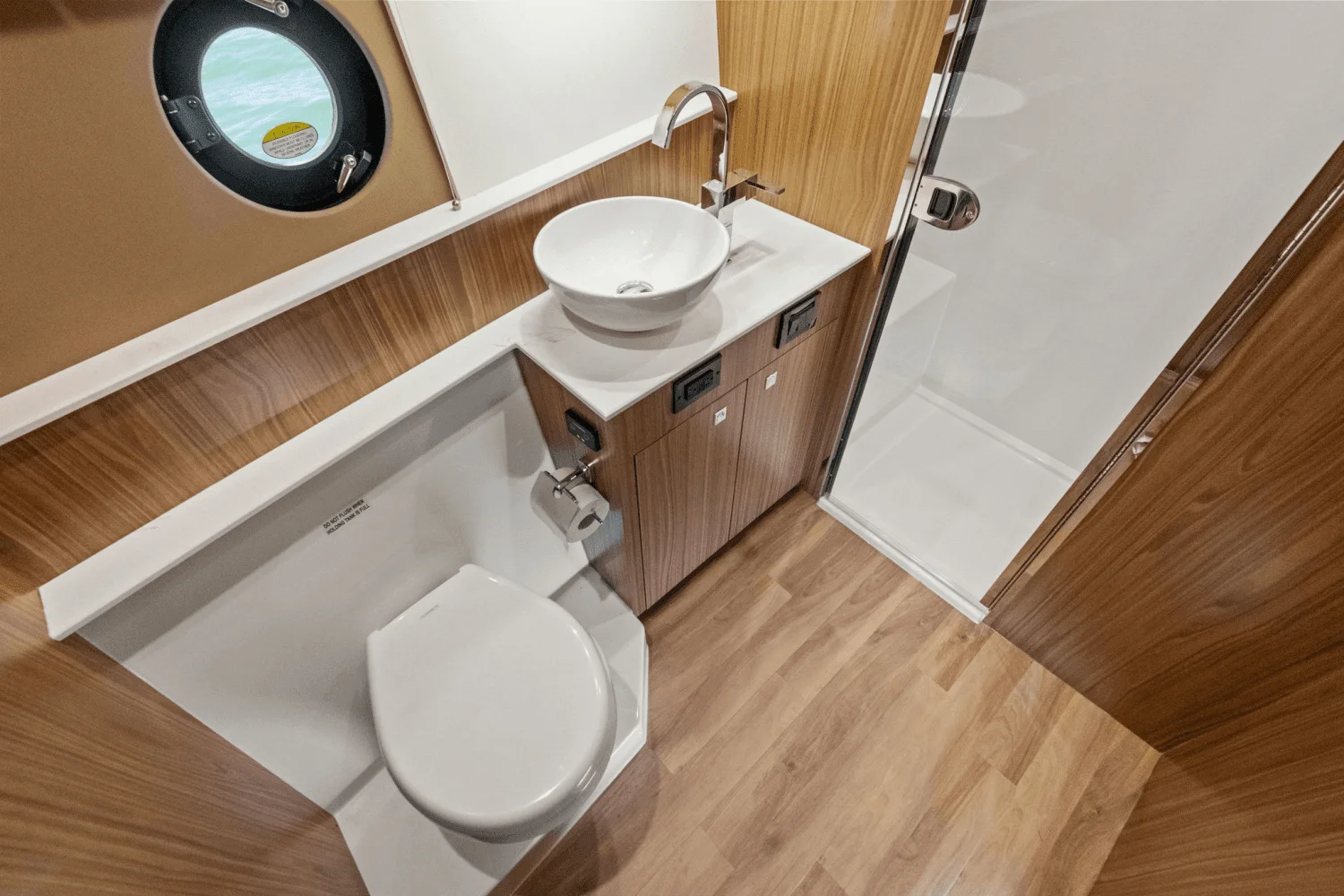 2025 Cruisers Yachts 46 Cantius Image Thumbnail #82