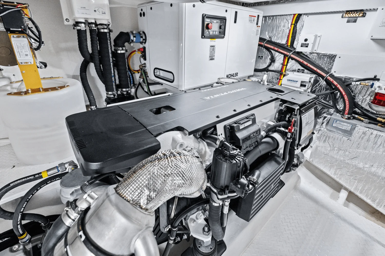 2025 Cruisers Yachts 46 Cantius Image Thumbnail #91