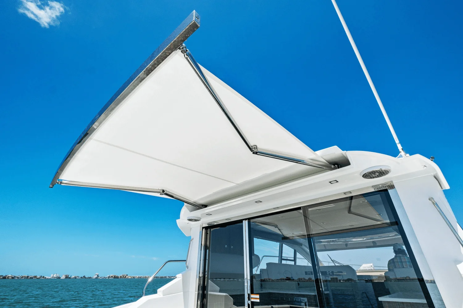 2025 Cruisers Yachts 46 Cantius Image Thumbnail #37