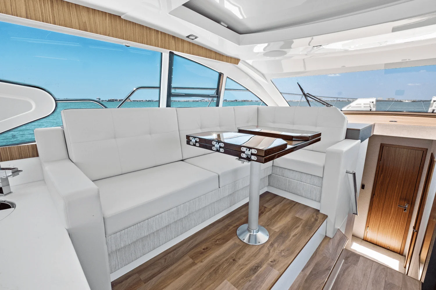 2025 Cruisers Yachts 46 Cantius Image Thumbnail #48