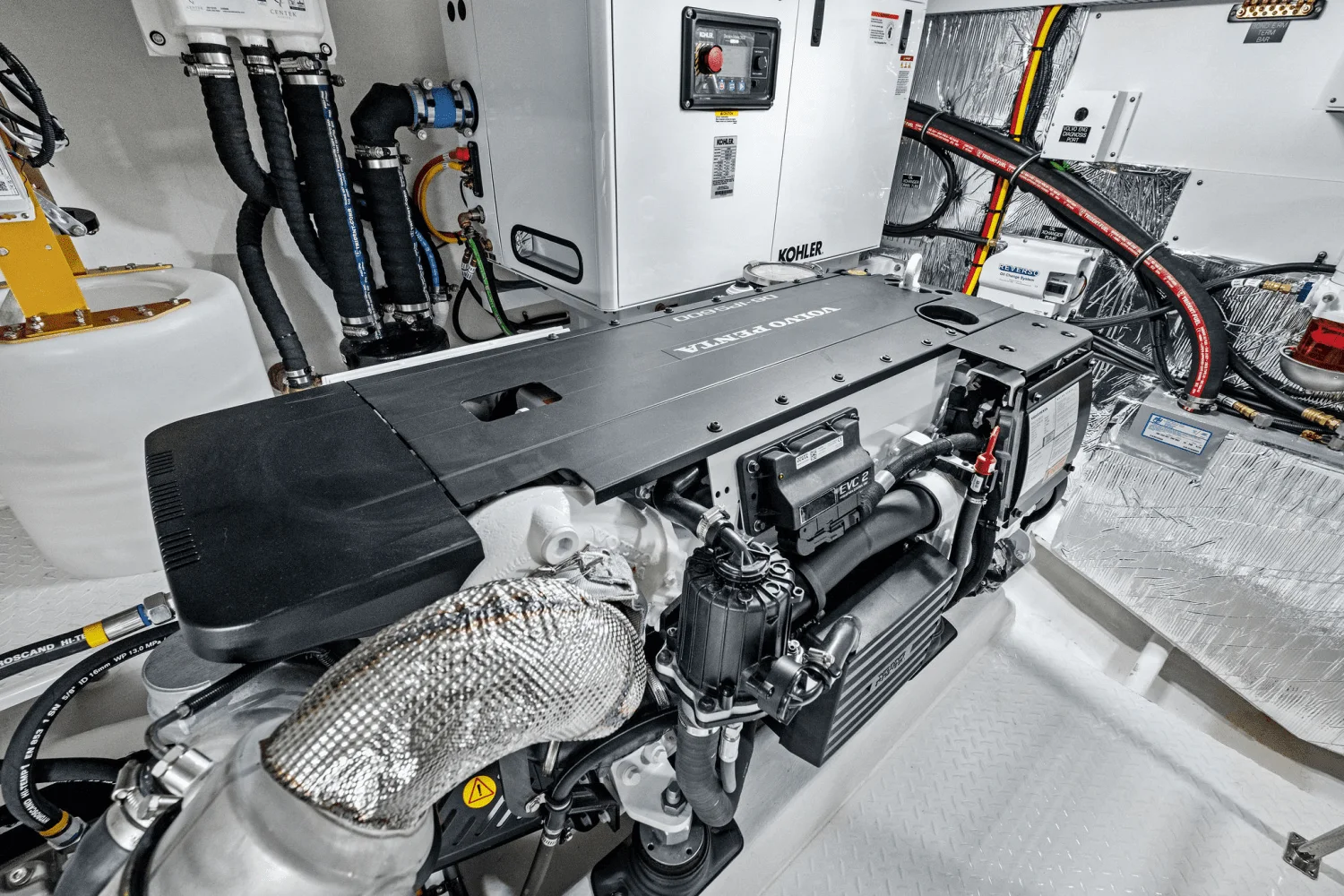 2025 Cruisers Yachts 46 Cantius Image Thumbnail #93